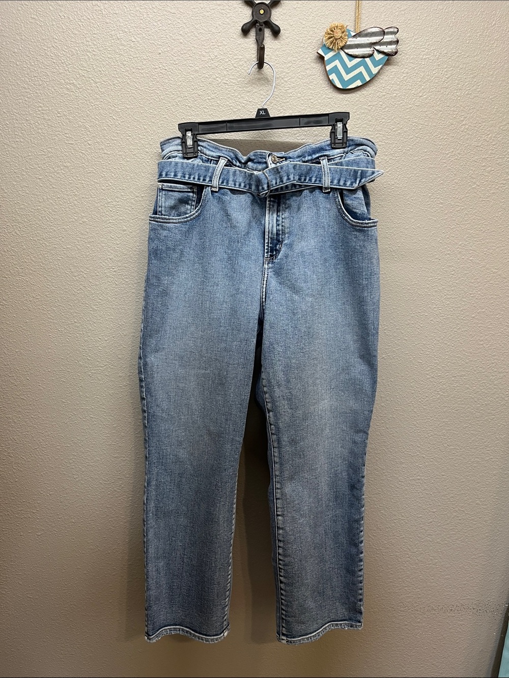 Silver jeans paper bag waist crop jeans size 31